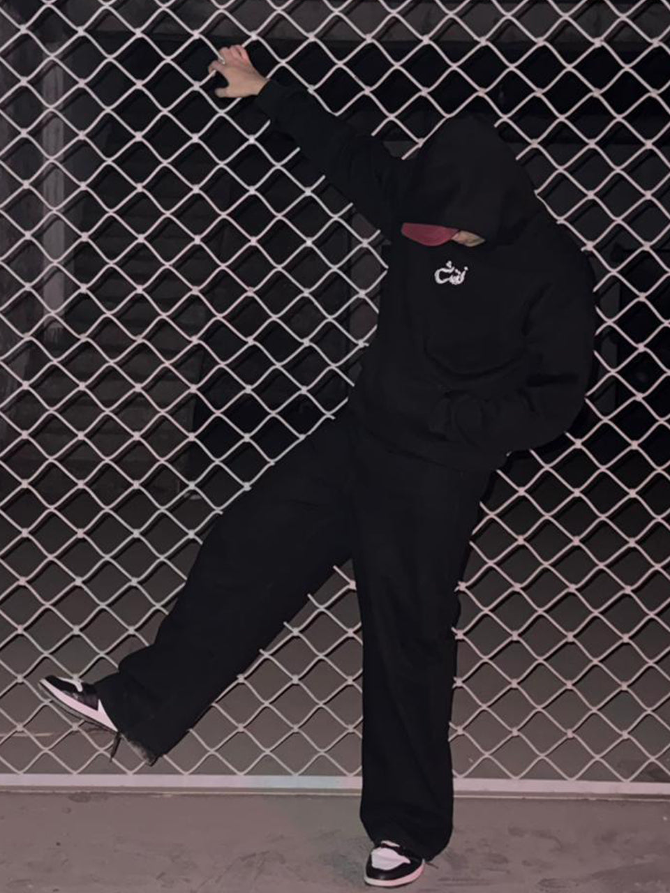 Pullover Street Hoodie (Black)