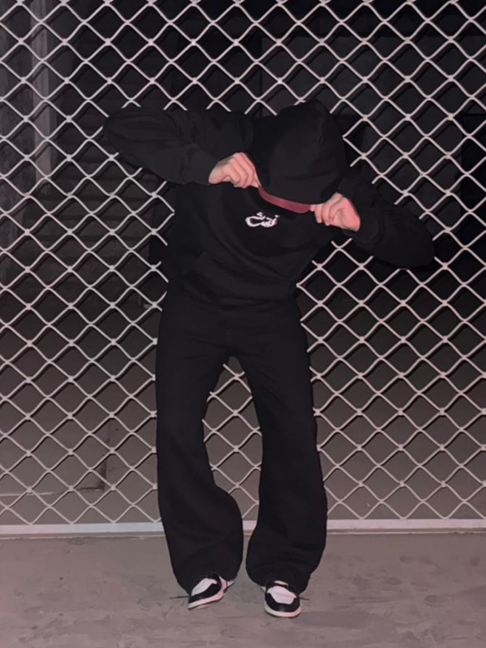 Pullover Street Hoodie (Black)